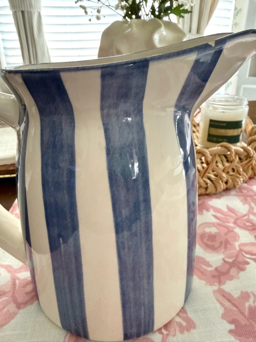 Laurie Gates Los Angeles Pottery Apple Pitcher - Blue & White Stripe - Vintage - Picture 5 of 8
